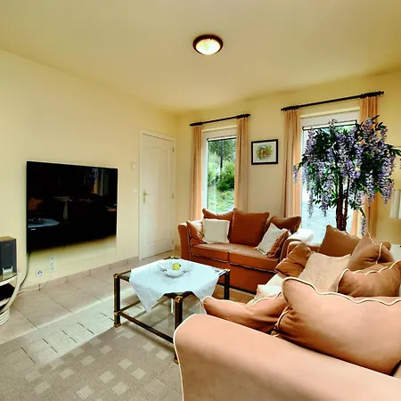 Chic In Durbuy With Sauna Dom wakacyjny *