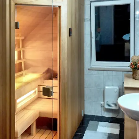 Chic In Durbuy With Sauna Сasa de vacaciones