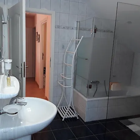 Chic In Durbuy With Sauna Сasa de vacaciones