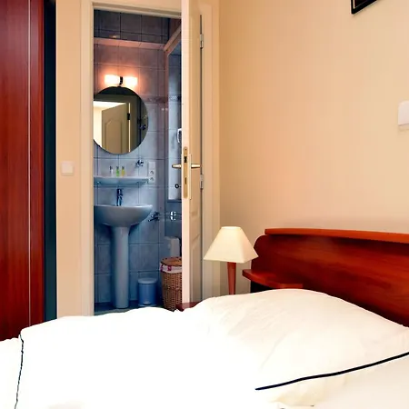 Chic In Durbuy With Sauna