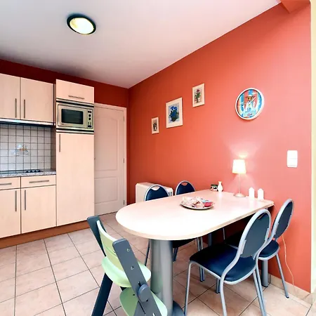 Сasa de vacaciones Chic In Durbuy With Sauna *